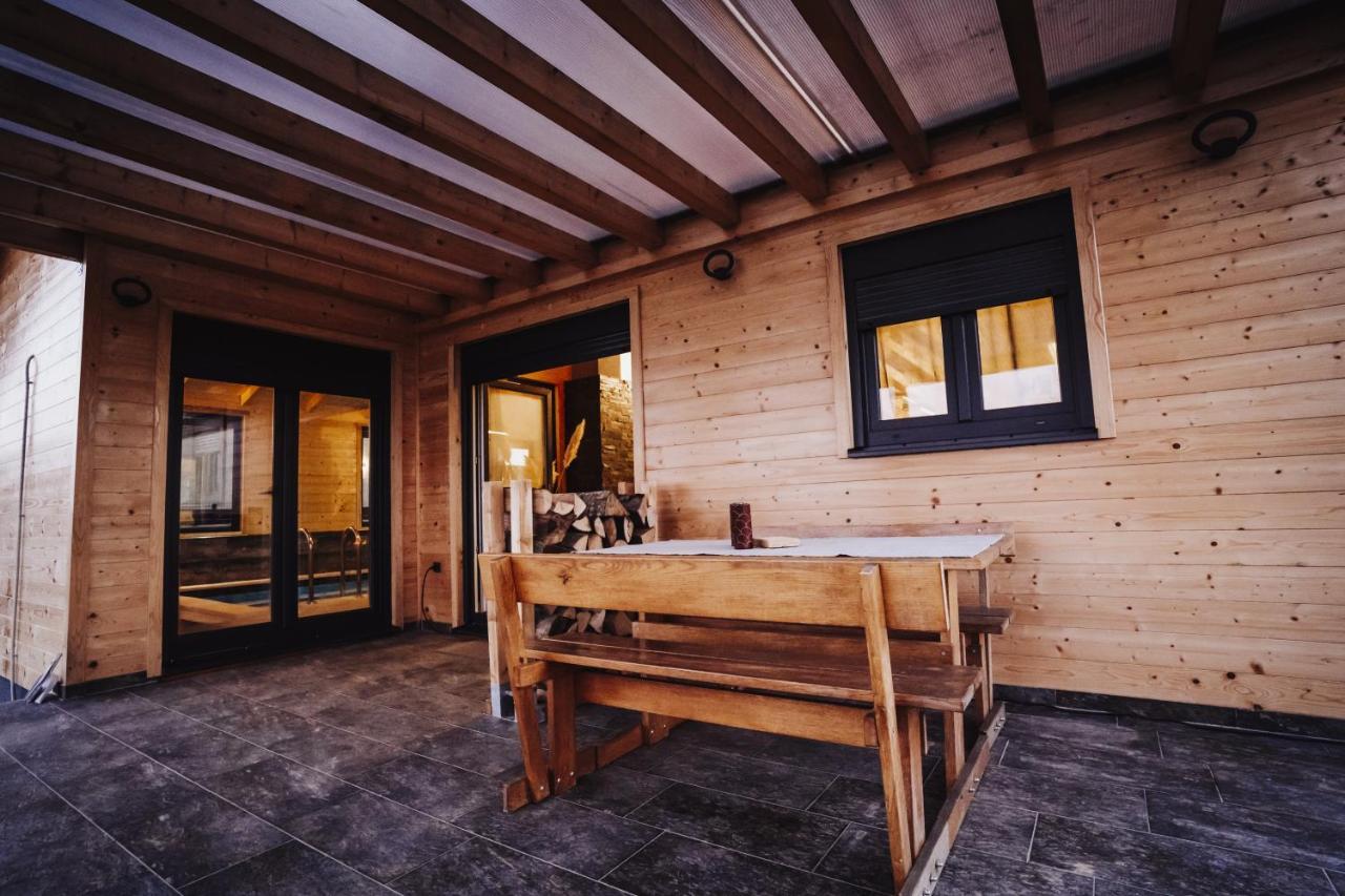 Holiday Home Nightswim Inn Vrbovec Luaran gambar